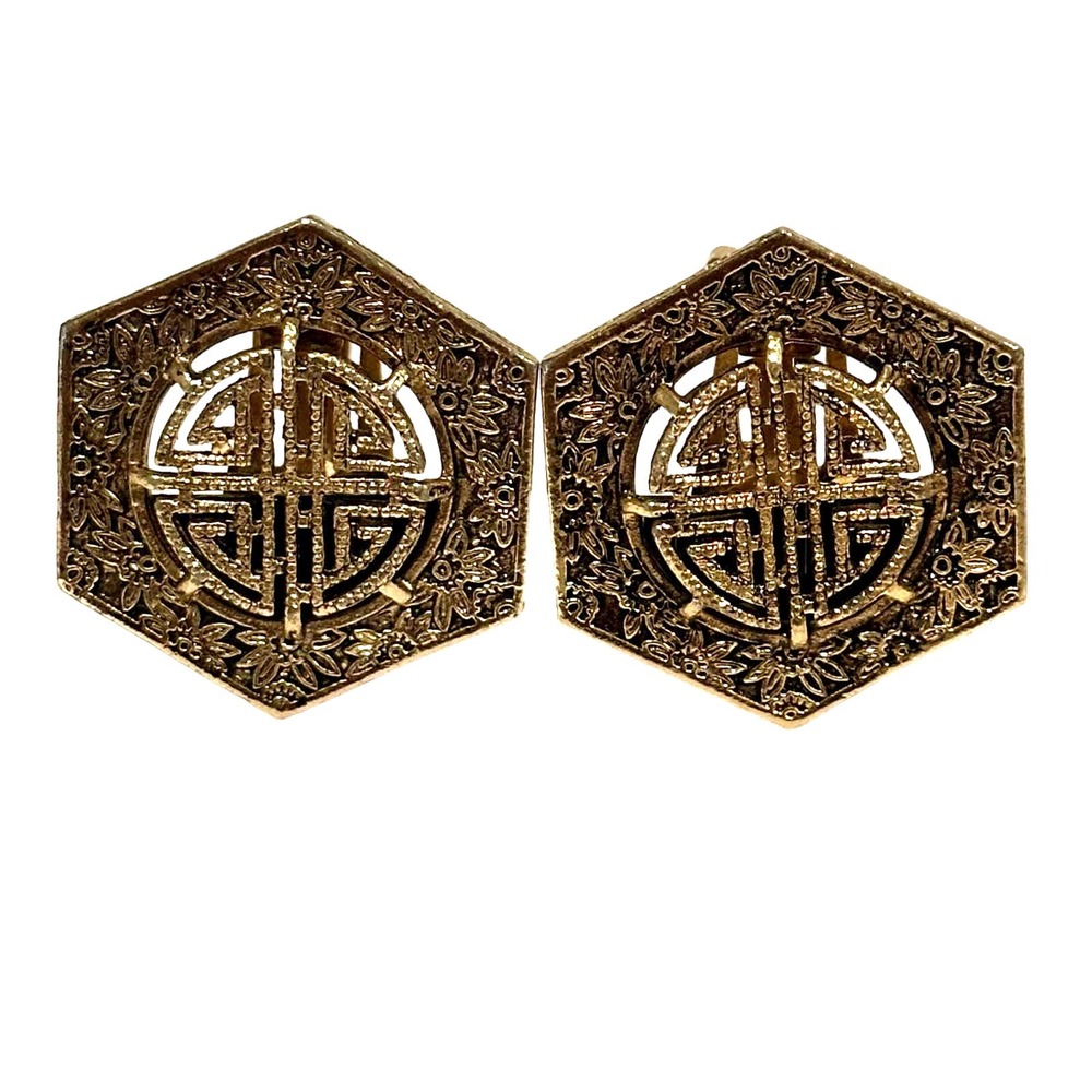 Sarah Coventry 1970's Teahouse EARRINGS CLIP ON goldtone Asian Motif Hexagon